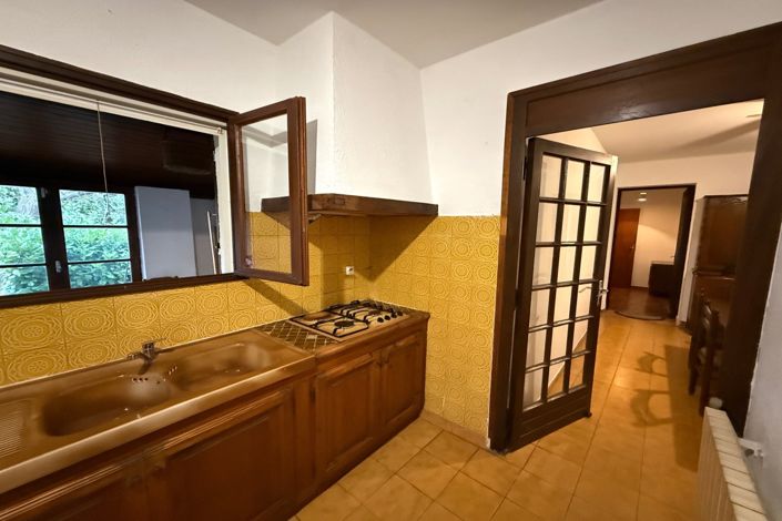 Image No.8-3 Bed House for sale