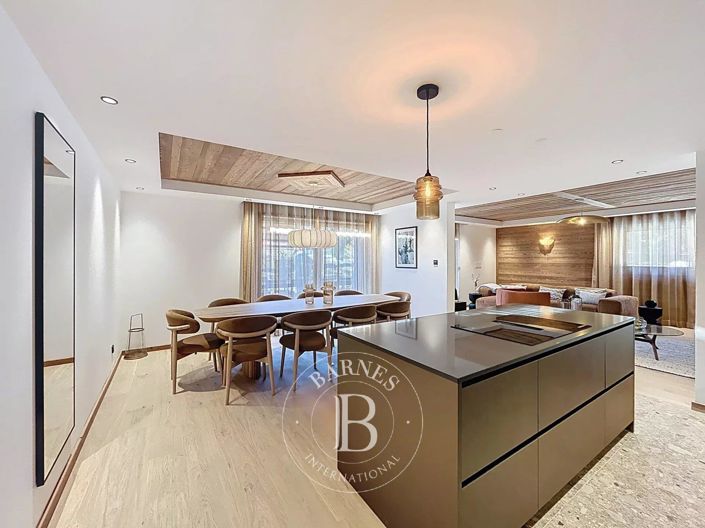 Image No.2-5 Bed Apartment for sale