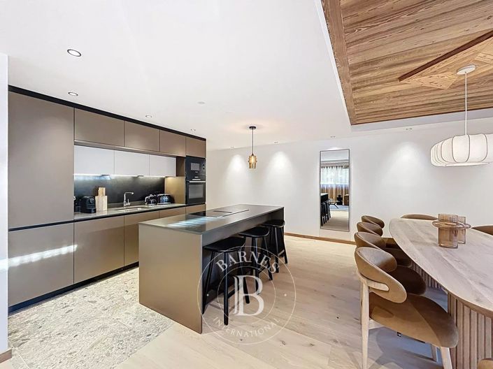 Image No.4-5 Bed Apartment for sale