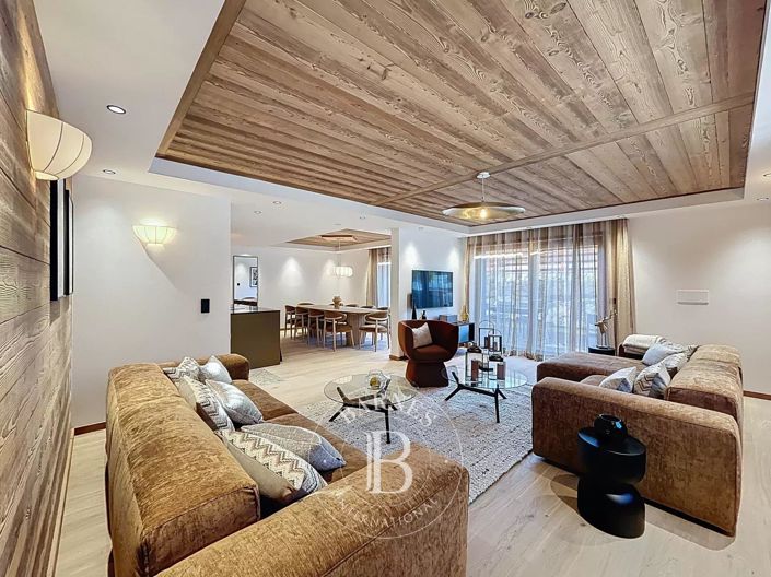 Image No.5-5 Bed Apartment for sale