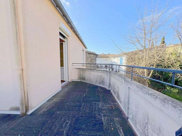 Image No.19-4 Bed House for sale