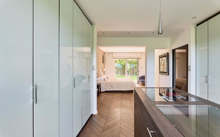 Image No.13-4 Bed House for sale