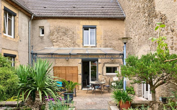 Image No.17-4 Bed House for sale