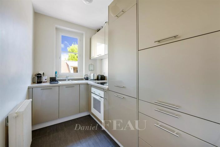 Image No.5-Appartement de 2 chambres à vendre à Versailles