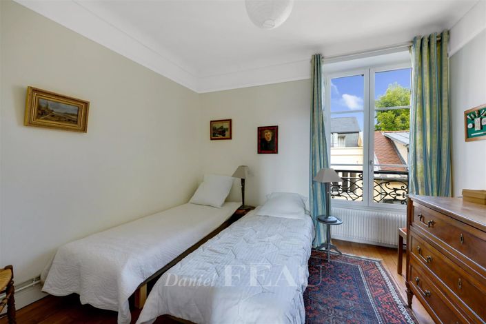 Image No.6-Appartement de 2 chambres à vendre à Versailles