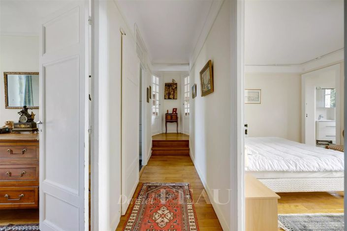 Image No.9-Appartement de 2 chambres à vendre à Versailles