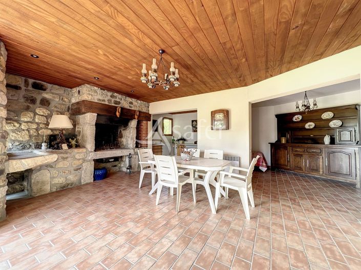 Image No.12-Maison de 5 chambres à vendre à Saint-Laurent-la-Conche