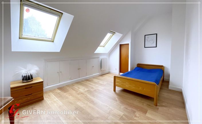 Image No.11-7 Bed House for sale