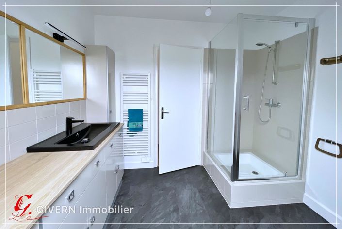 Image No.12-7 Bed House for sale