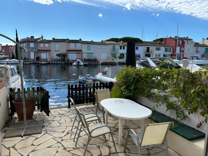 Image No.2-Maison de 4 chambres à vendre à Grimaud