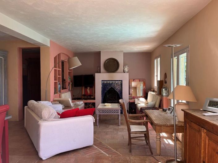 Image No.3-Maison de 4 chambres à vendre à La Garde-Freinet