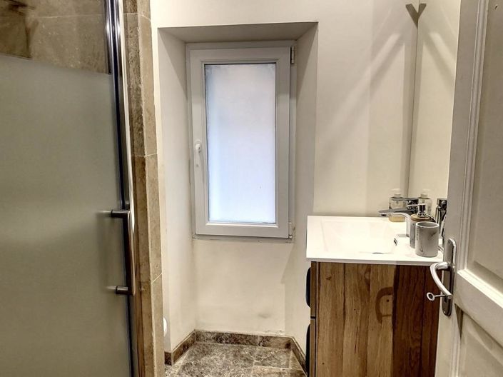 Image No.9-Maison de 4 chambres à vendre à La Garde-Freinet