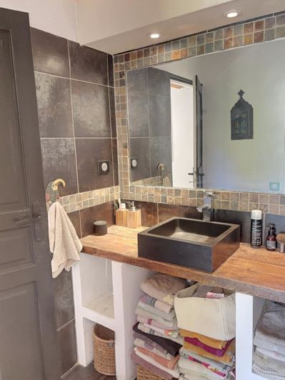 Image No.11-3 Bed House for sale