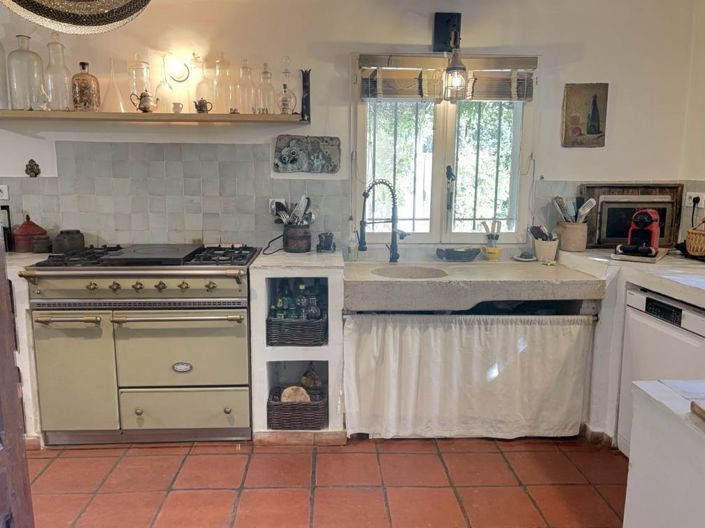 Image No.6-3 Bed House for sale