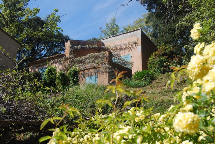 Image No.26-4 Bed House for sale