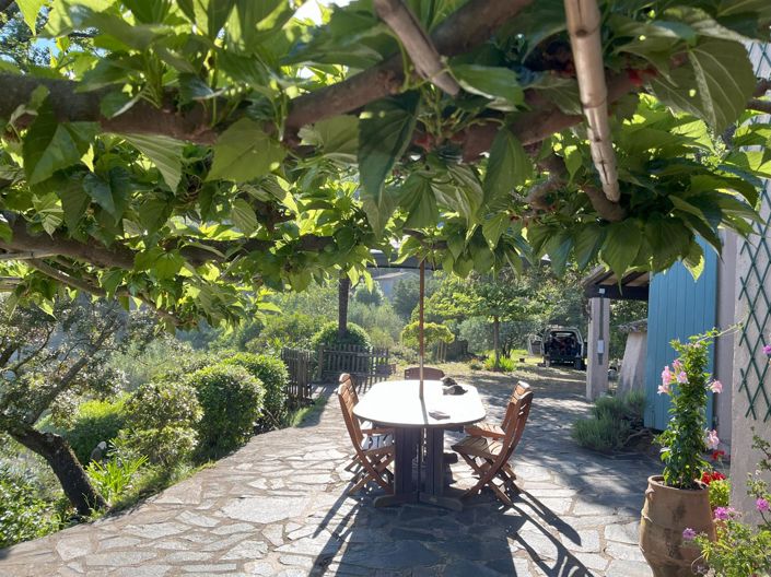 Image No.3-4 Bed House for sale