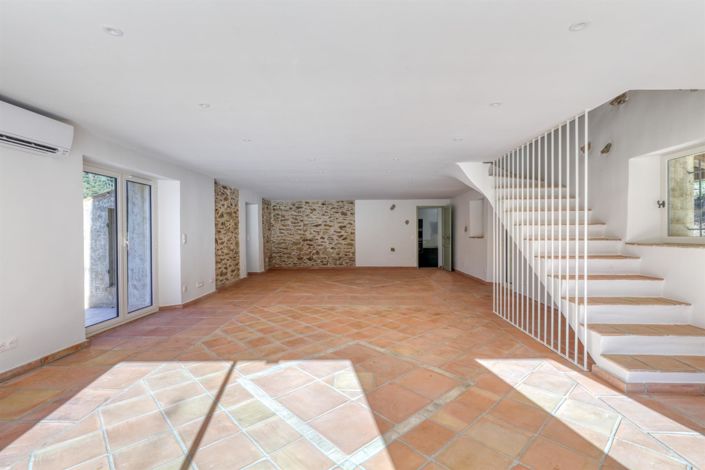 Image No.6-Maison de 5 chambres à vendre à La Garde-Freinet