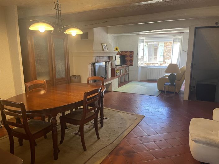 Image No.3-3 Bed House for sale