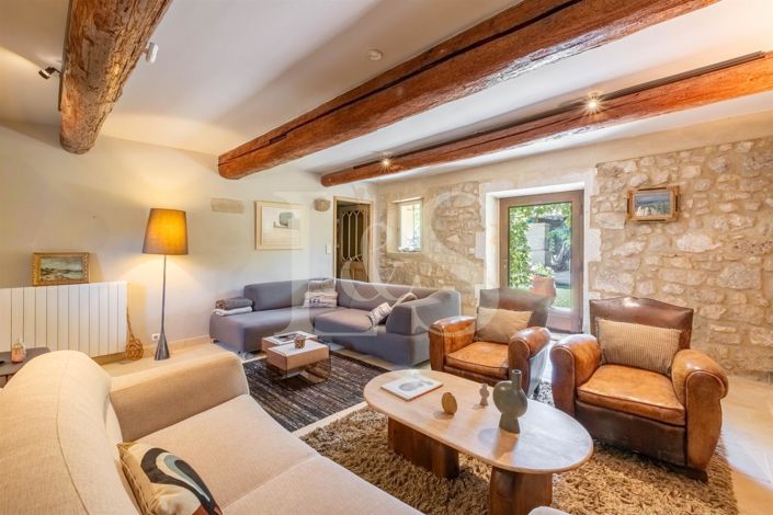 Image No.9-6 Bed House for sale