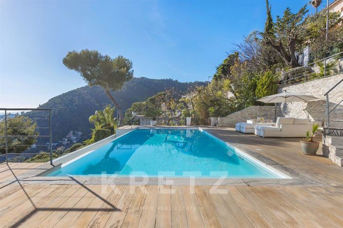 Image No.4-5 Bed House for sale