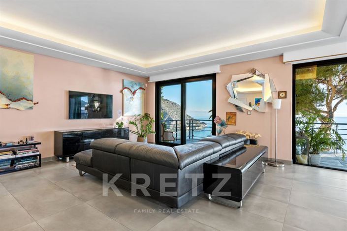 Image No.7-5 Bed House for sale