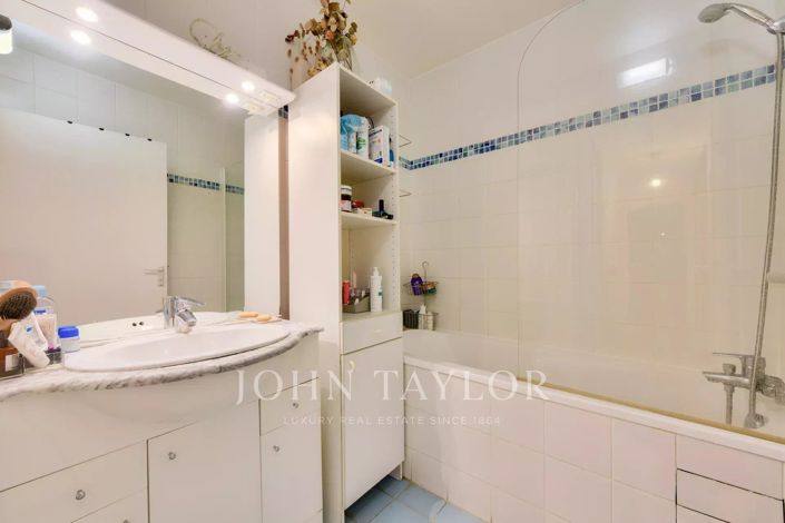 Image No.13-3 Bed Apartment for sale