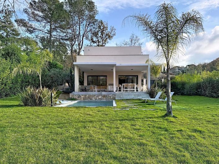 Image No.2-Maison de 4 chambres à vendre à Valbonne