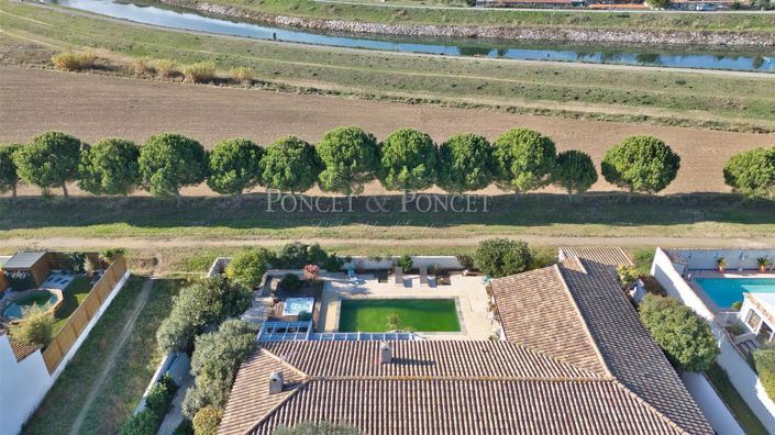 Image No.2-4 Bed House for sale