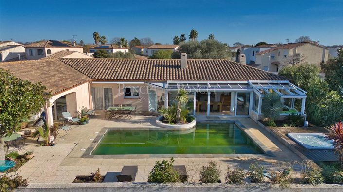 Image No.4-4 Bed House for sale