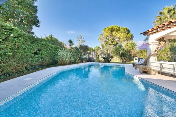 Image No.12-4 Bed House for sale