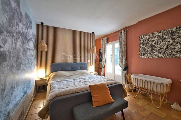 Image No.7-4 Bed House for sale