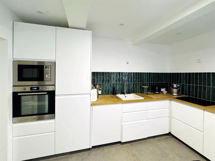 Image No.7-3 Bed House for sale