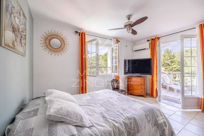 Image No.9-Maison de 4 chambres à vendre à Mandelieu-la-Napoule