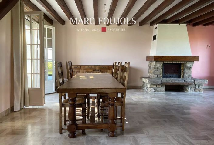 Image No.11-3 Bed House for sale