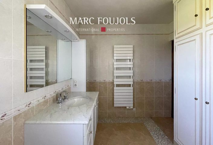 Image No.18-3 Bed House for sale