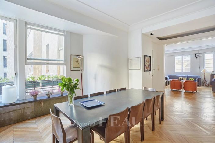 Image No.3-4 Bed Apartment for sale