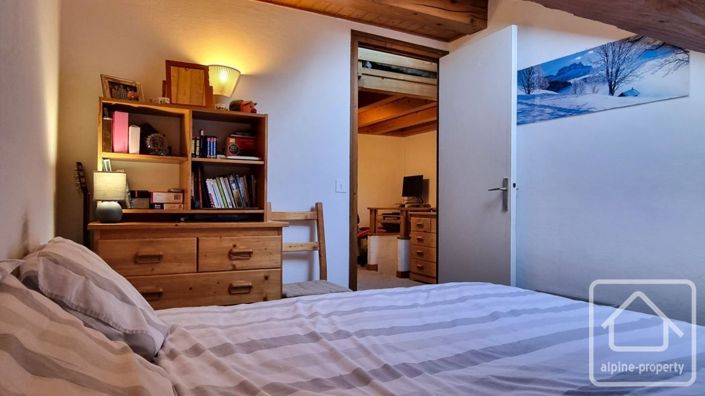 Image No.11-2 Bed Apartment for sale