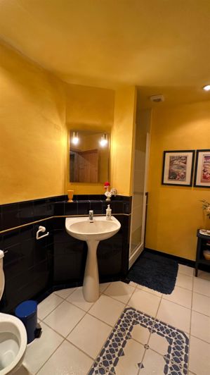 Image No.11-4 Bed House for sale