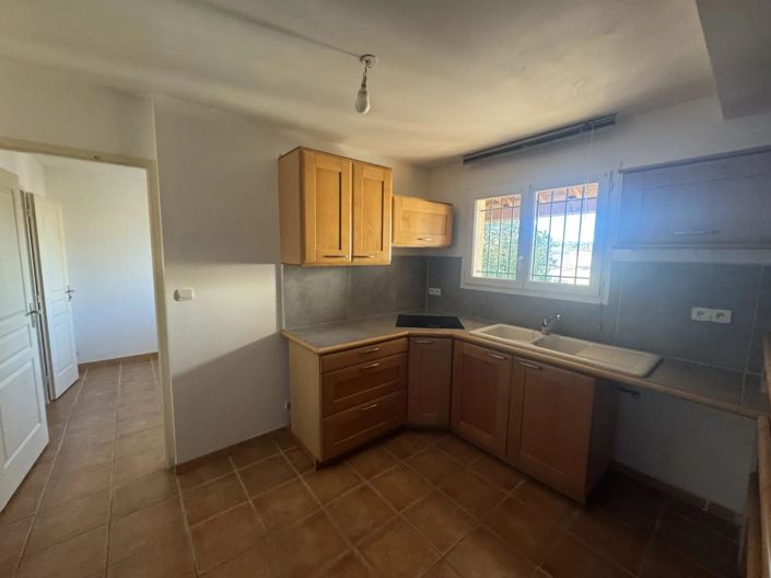 Image No.5-3 Bed House for sale