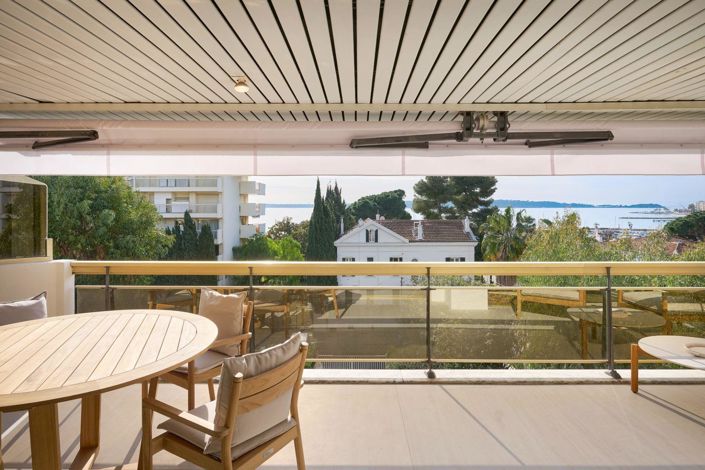 Image No.18-3 Bed Apartment for sale