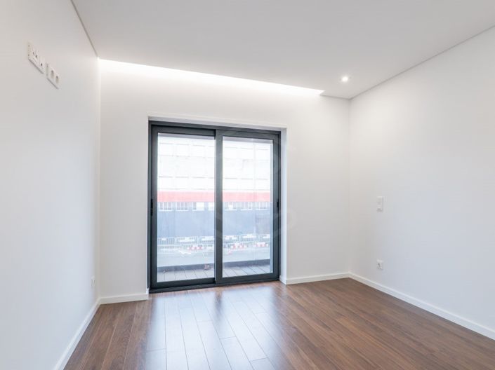 Image No.19-Appartement de 3 chambres à vendre à Porto