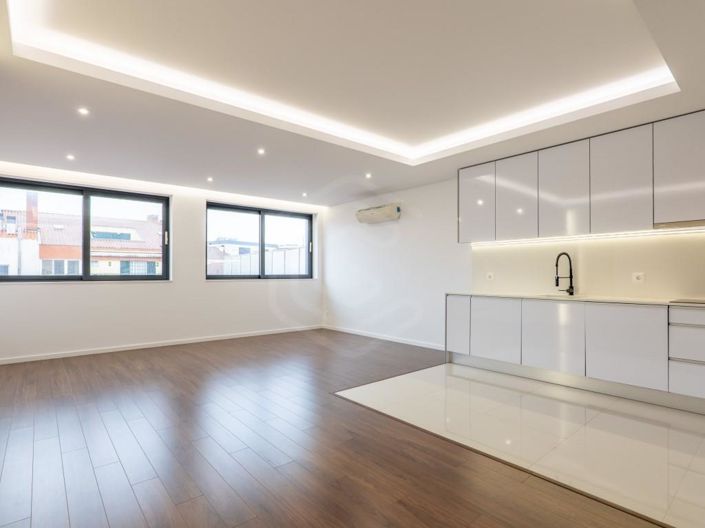 Image No.2-3 Bed Apartment for sale