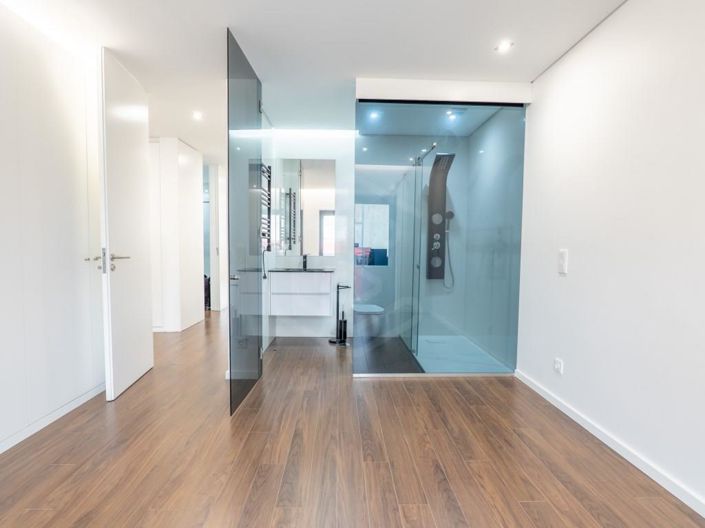 Image No.22-3 Bed Apartment for sale