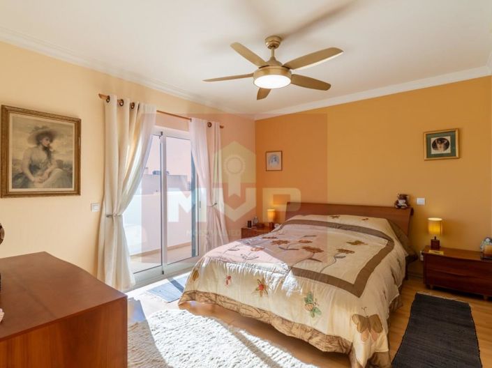 Image No.20-3 Bed House for sale