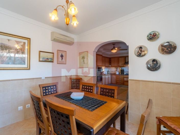 Image No.24-3 Bed House for sale