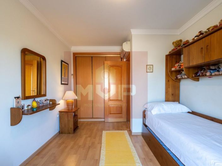 Image No.28-3 Bed House for sale