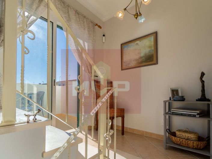 Image No.30-3 Bed House for sale