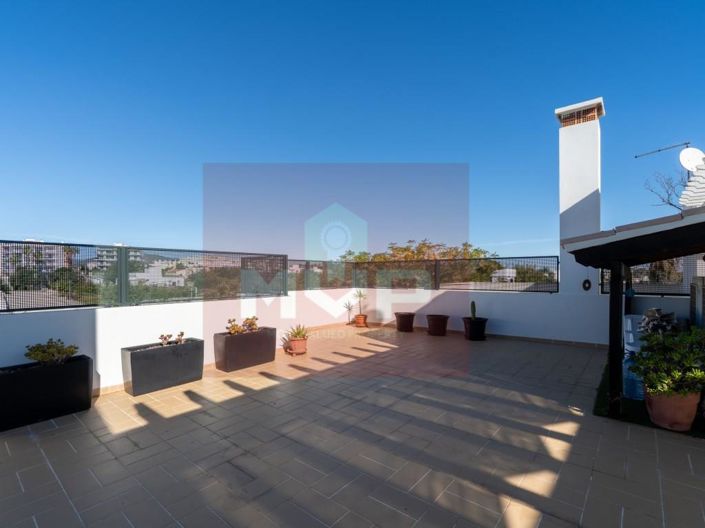 Image No.30-3 Bed House for sale