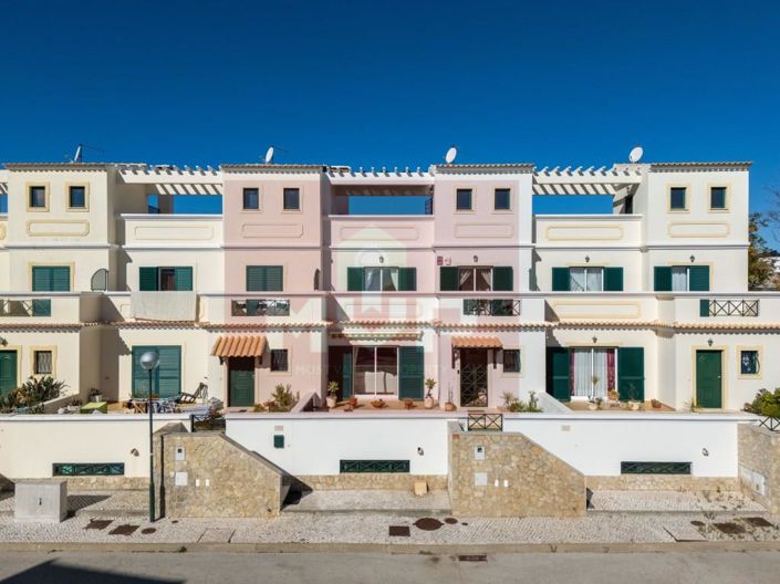 Image No.37-3 Bed House for sale