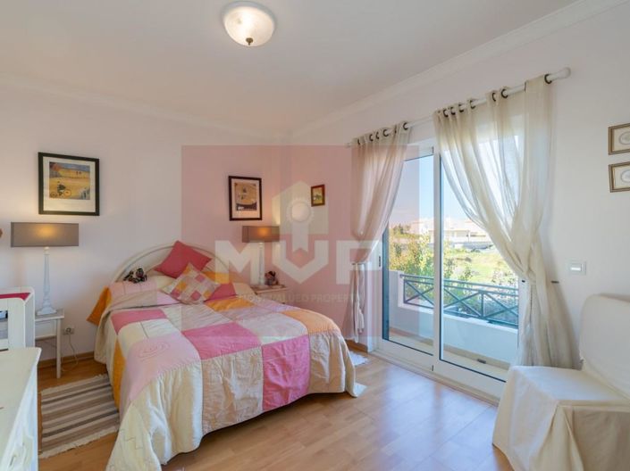 Image No.48-3 Bed House for sale